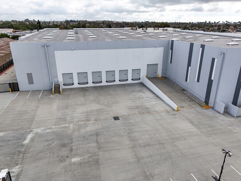 More Photos Of 18001 Main St, Carson Manufacturing For Lease