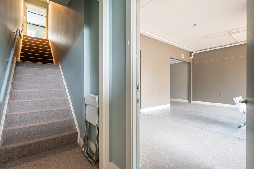 More Photos Of 192-194 West St, Annapolis Storefront Retail Office For Lease