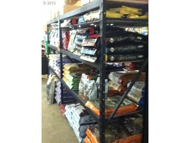 More Photos Of 327 River Rd, Cottage Grove General Retail For Sale