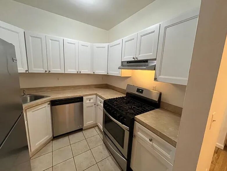 More Photos Of 58 Madison St, Hoboken Apartments For Sale