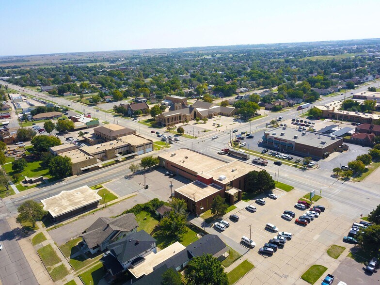 More Photos Of 1222 10th St, Woodward Office For Sale
