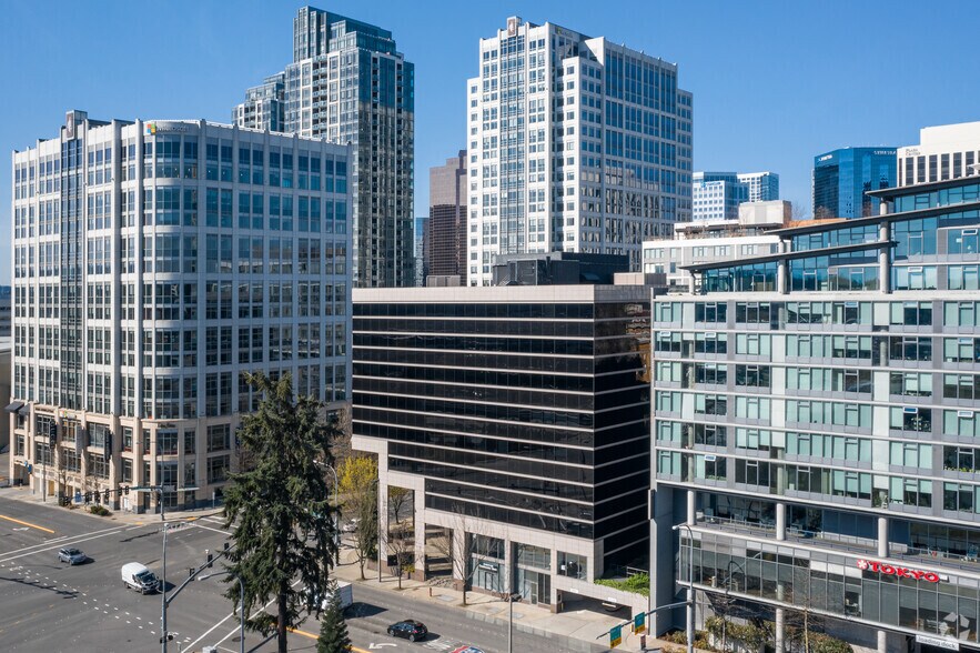 More Photos Of 11100 NE 8th St, Bellevue Office For Lease
