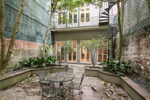 More Photos Of 826-830 Union St, New Orleans General Retail For Sale