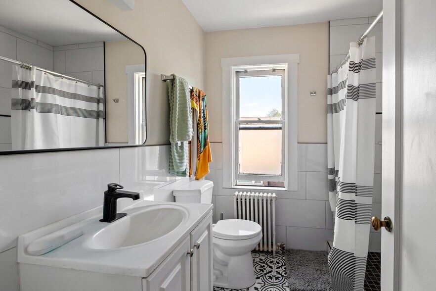 More Photos Of 905 E 200 S, Salt Lake City Apartments For Sale