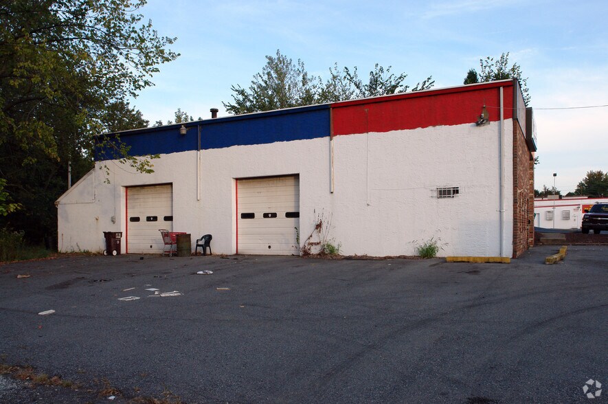 More Photos Of 1216 Street Rd, Bensalem Auto Repair For Sale