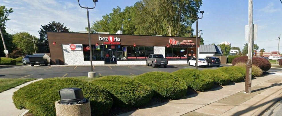 Primary Photo Of 27650 Lorain Rd, North Olmsted Freestanding For Lease