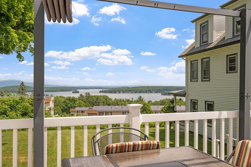 More Photos Of 291 Endicott St N, Laconia Hotel For Sale