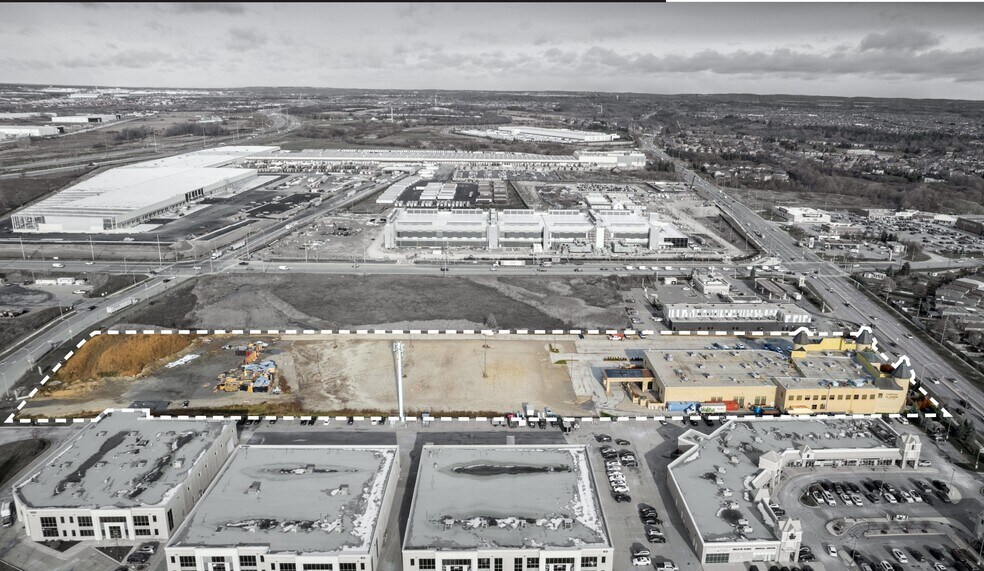 More Photos Of 8440 Hwy-27, Vaughan Flex For Sale