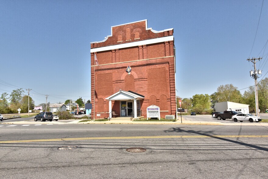 More Photos Of 125 Causey Ave, Milford Office For Sale