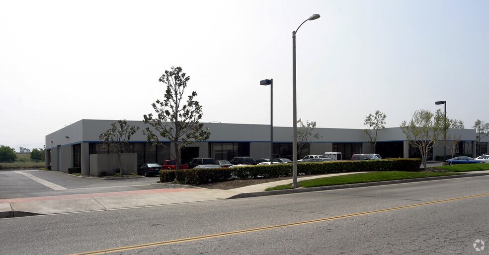 More Photos Of 1701-1755 Orange Tree Ln, Redlands Office For Lease