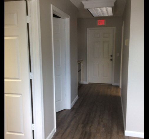 More Photos Of 13 Eagles Ct, Cartersville Flex For Lease