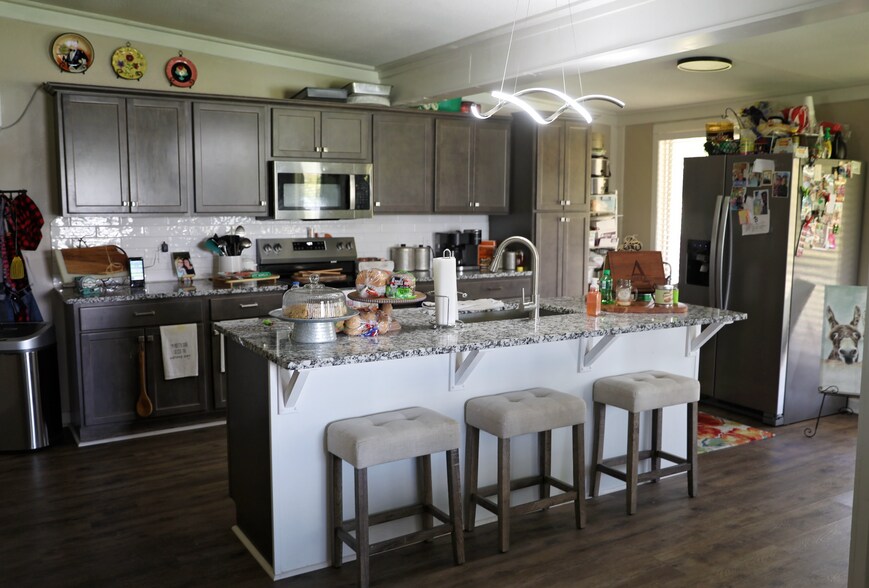 More Photos Of 505 Bub Hayner Rd, Karnack Apartments For Sale