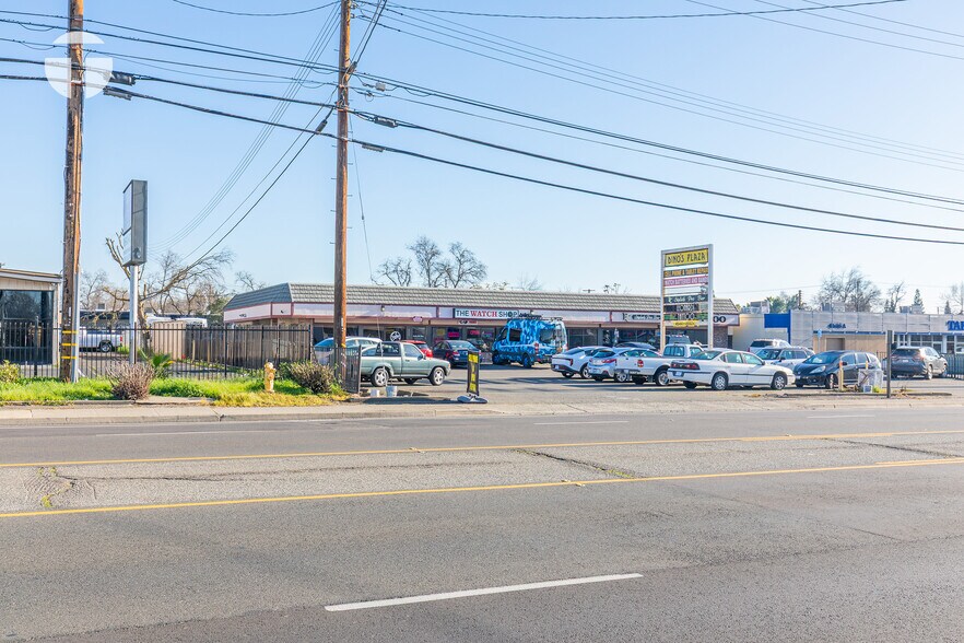 More Photos Of 4544-4552 Auburn Blvd, Sacramento Unknown For Lease