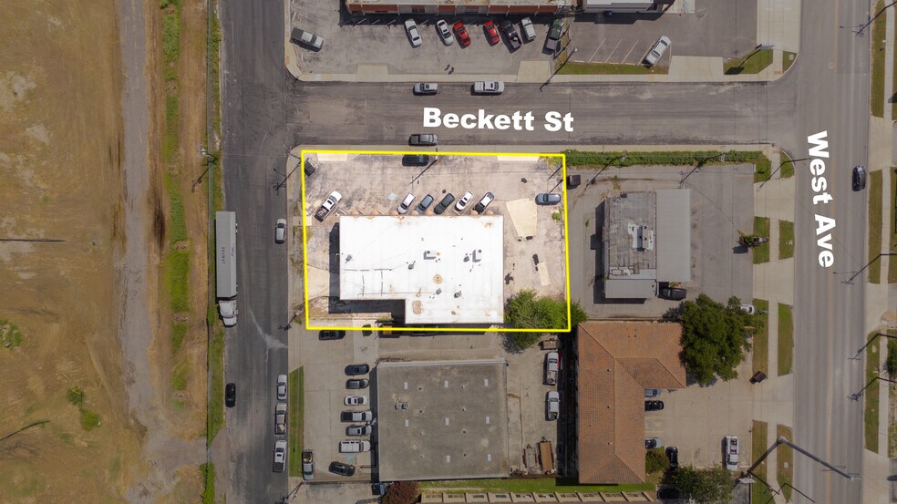 More Photos Of 1003 Beckett Dr, San Antonio Office For Sale