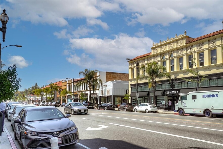 More Photos Of 20 E Colorado Blvd, Pasadena Storefront Retail Office For Lease