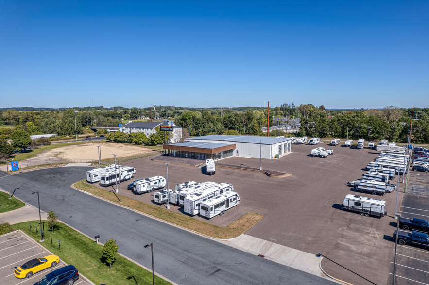 Primary Photo Of 2000 Stout St, Menomonie Auto Dealership For Lease