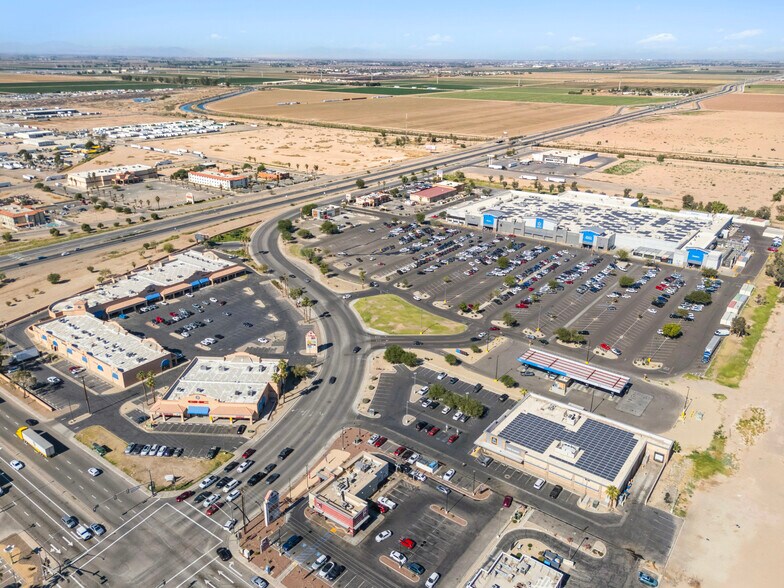 More Photos Of 203 E Cole Rd, Calexico Fast Food For Sale