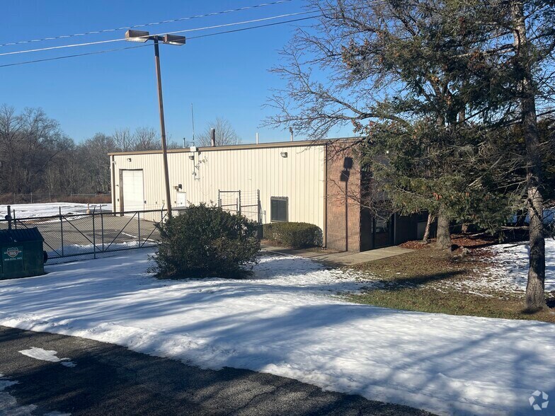 Primary Photo Of 25 Stone Castle Rd, Rock Tavern Industrial For Lease