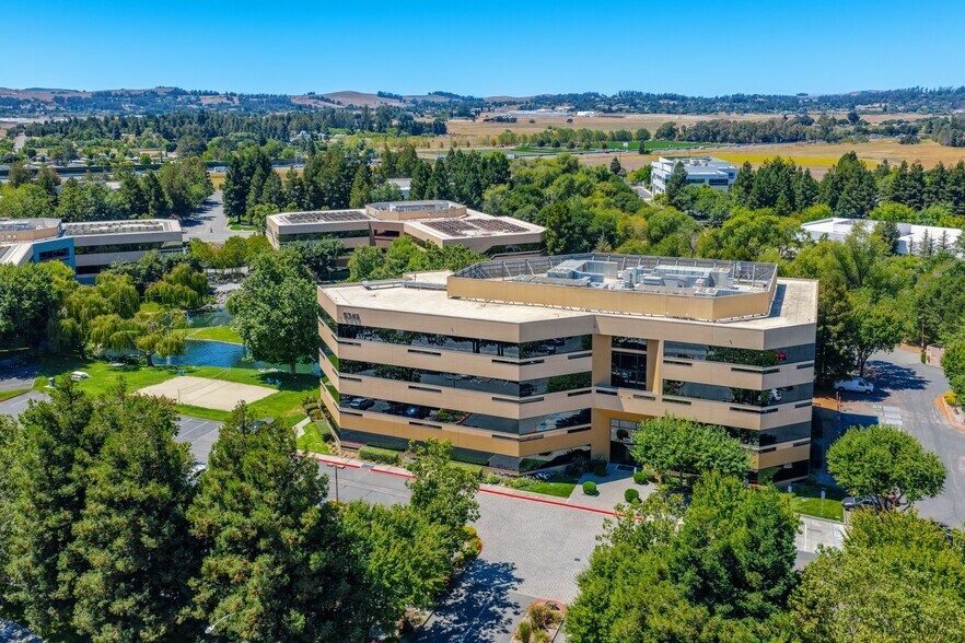 More Photos Of 5341 Old Redwood Hwy, Petaluma Office For Lease