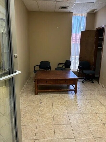 More Photos Of 7900 NW 23rd St, Bethany Office For Lease