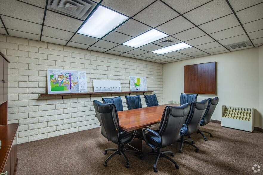More Photos Of 601 S Rancho Dr, Las Vegas Medical For Sale