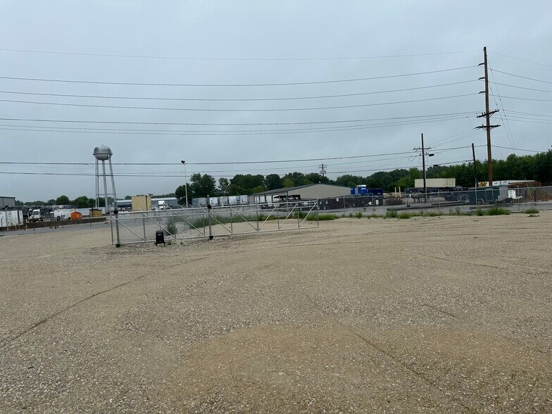 More Photos Of 5810 N Ninth St, Delphi Land For Lease