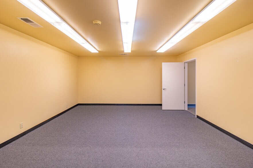 More Photos Of 432 S Mill St, Tehachapi Medical For Lease