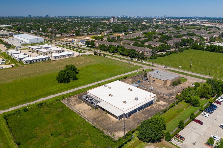 More Photos Of 12626A Dairy Ashford, Sugar Land Industrial For Sale