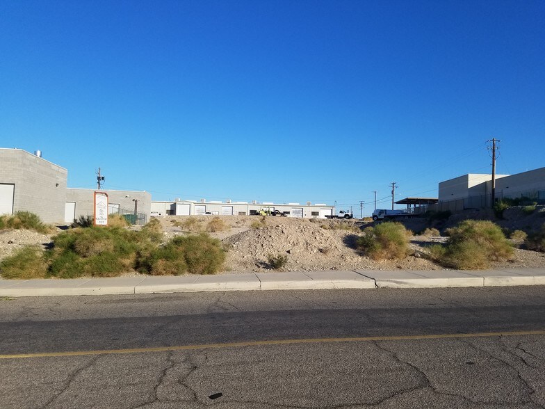More Photos Of 1755 Kiowa Ave, Lake Havasu City Land For Sale