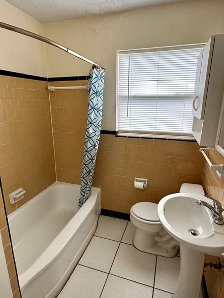 More Photos Of 7 Cypress Cir, Ormond Beach Apartments For Sale