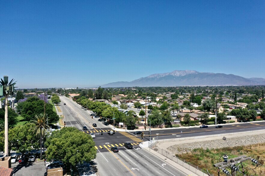 More Photos Of 505 S Pepper Ave, Rialto Unknown For Lease