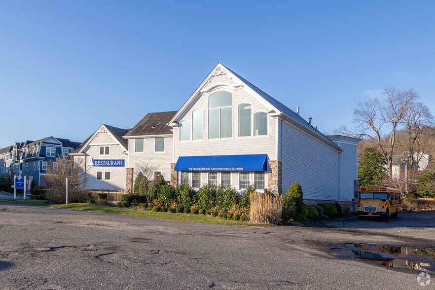 More Photos Of 154 W Broadway, Port Jefferson Restaurant For Lease
