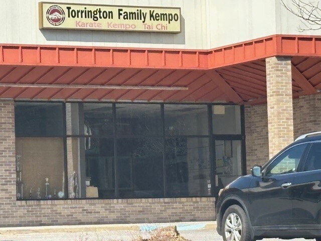 More Photos Of 683-709 Winsted Rd, Torrington Storefront For Lease