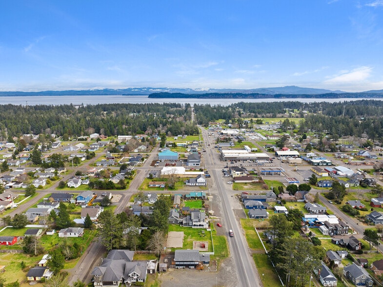 More Photos Of 1201 Bay Ave, Ocean Park Restaurant For Sale