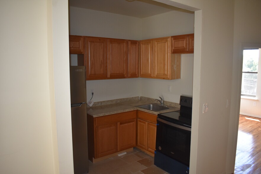 More Photos Of 1108 Blake Ave, Brooklyn Storefront Retail Residential For Sale