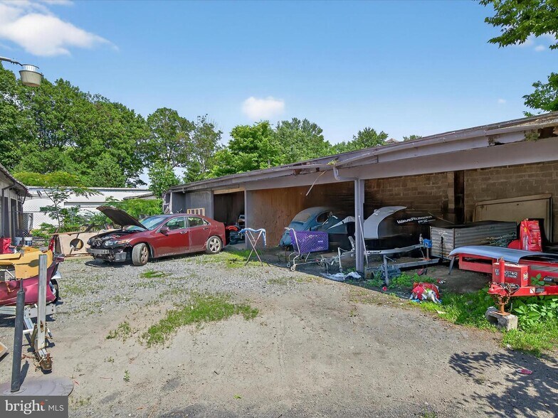 More Photos Of 728-736 E Mifflin St, Lancaster Warehouse For Sale