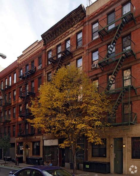 More Photos Of 102 Suffolk St, New York Apartments For Sale