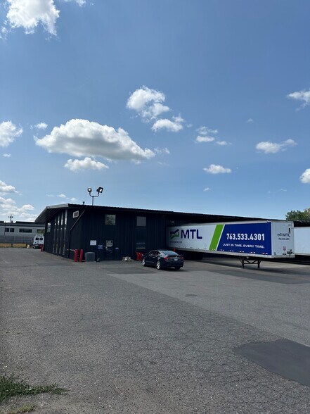 Primary Photo Of 7211 N Winnetka Ave, Minneapolis Truck Terminal For Lease