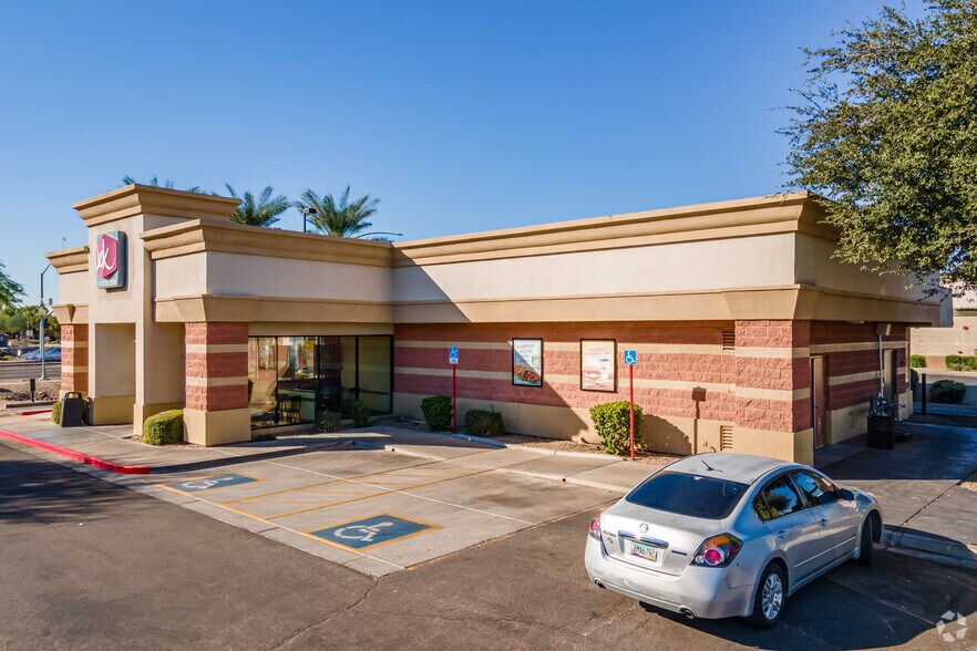 More Photos Of 13764 W Bell Rd, Surprise Unknown For Lease