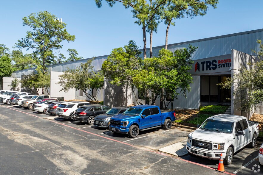 Primary Photo Of 2407 Timberloch Pl, The Woodlands Light Distribution For Lease