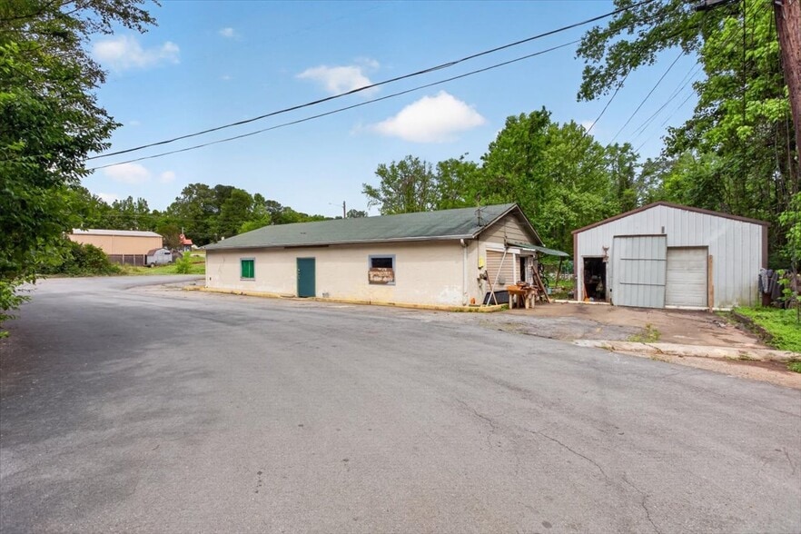 Primary Photo Of 79 Jones St, Jasper Warehouse For Sale