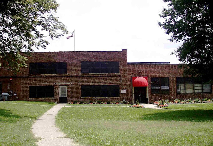 More Photos Of 3274 Beekman St, Cincinnati Warehouse For Sale