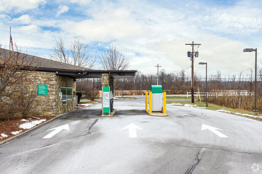 More Photos Of 6708 Route 9, Rhinebeck Bank For Lease