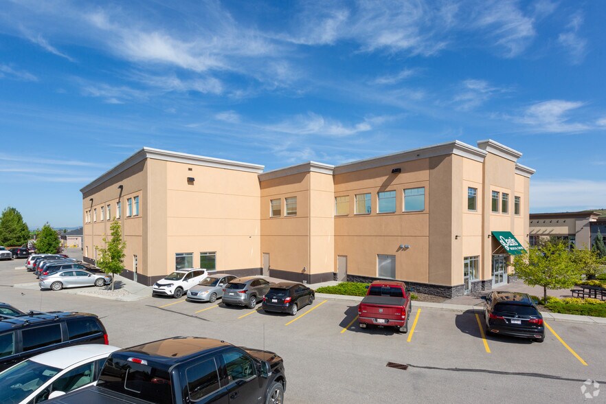 More Photos Of 100 Grand Blvd, Cochrane Medical For Lease