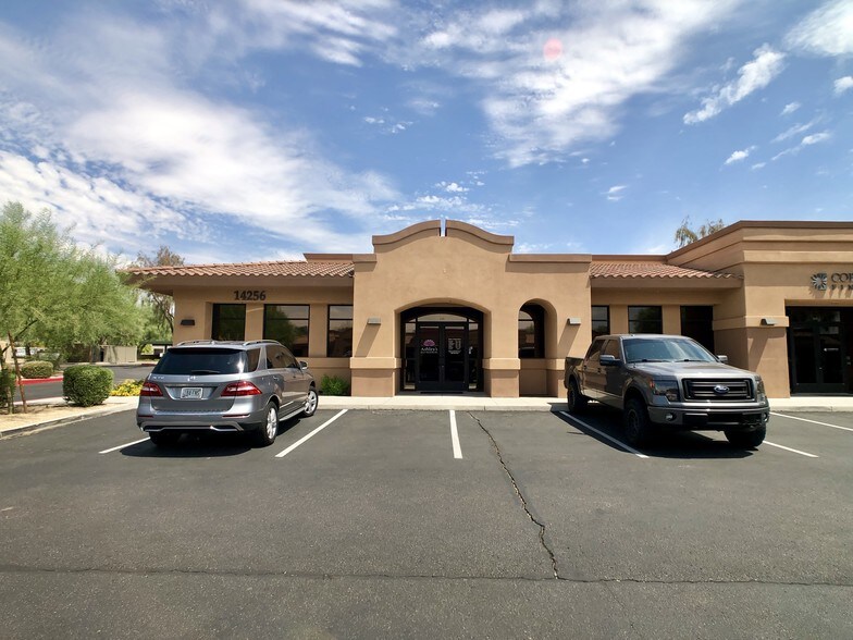 More Photos Of 14256 N Northsight Blvd, Scottsdale Medical For Sale