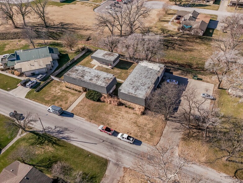 More Photos Of 3007 Sierra Pky, Hutchinson Apartments For Sale