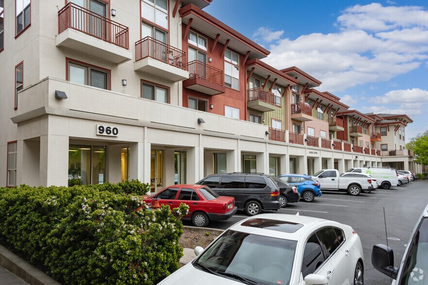 Primary Photo Of 965 Doubles Dr, Santa Rosa Apartments For Lease