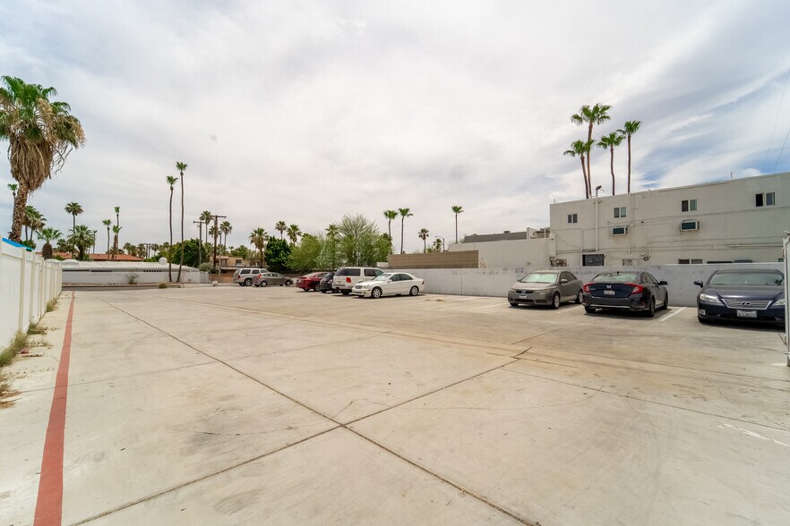 More Photos Of , Palm Springs Multifamily For Sale