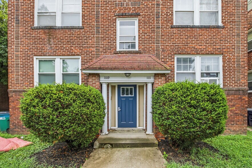 More Photos Of 1109 W 40th St, Kansas City Apartments For Sale