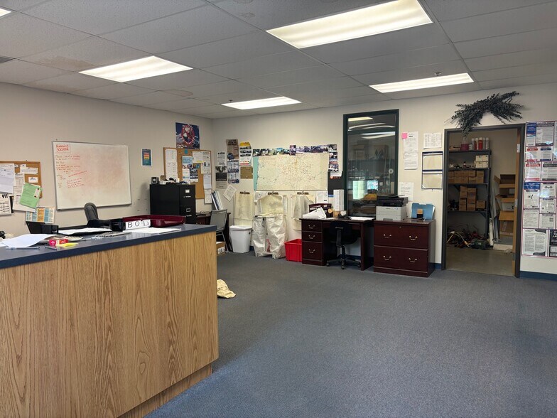 More Photos Of 1750-1780 SW 3rd St, Corvallis Warehouse For Lease